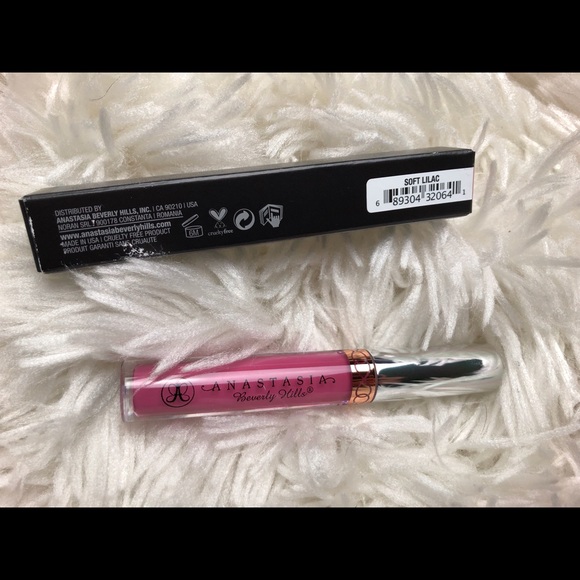 NIB ABH Liquid Lipstick in Soft Lilac - Picture 2 of 4
